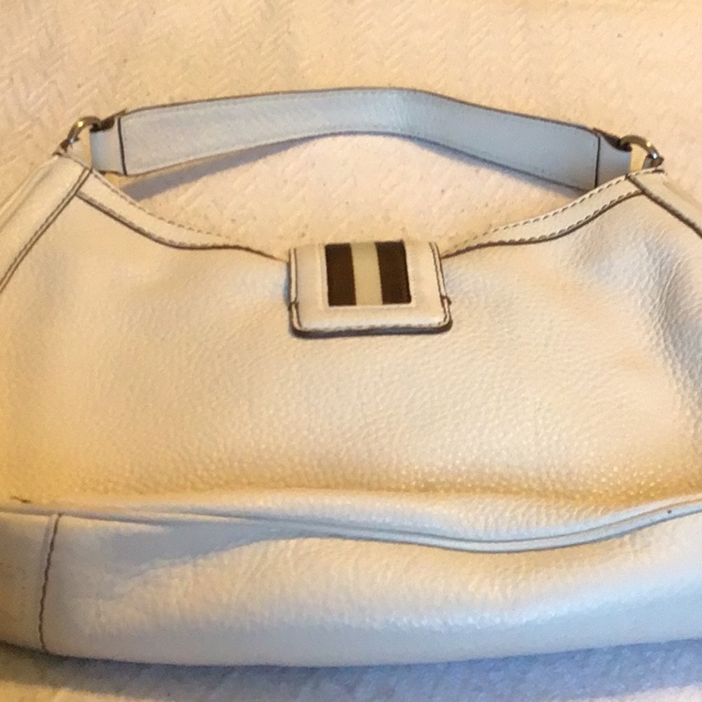 Michael Kors bags - Picture 4 of 6